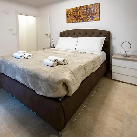 Holiday home Rosa Azzurra *
