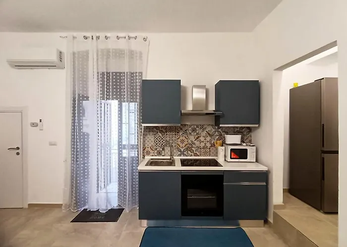 Rosa Azzurra Casamassima